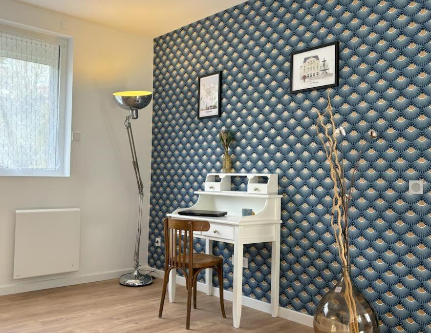 Duplex Parapluies De Cherbourg Netflix Parking Kültér fotó